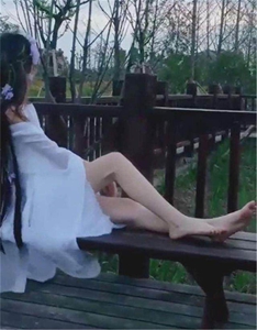 大龟慢慢挺进女友闺蜜电影,都市情感冒险，游戏新潮流-5